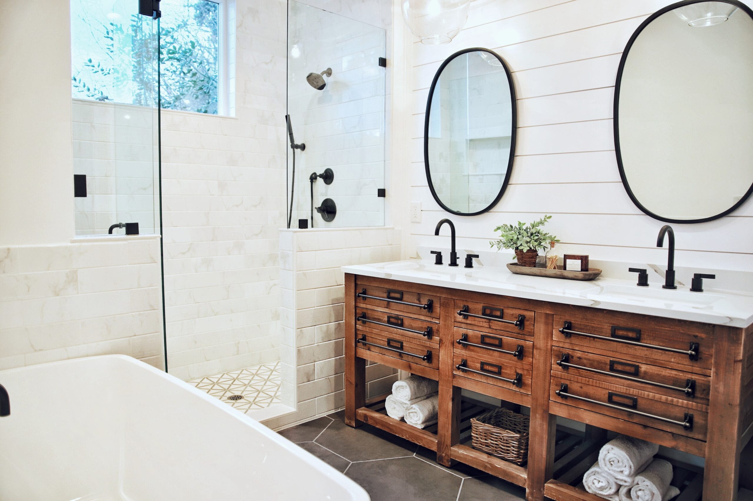 tips for making your bathroom look gorgeous